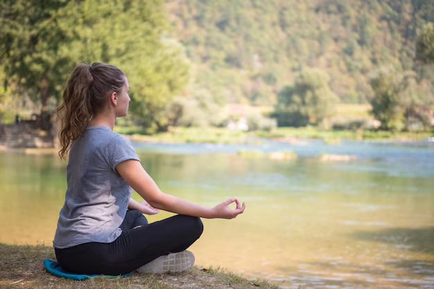 Stress reduzieren und innere Ruhe finden – Wie Meditation und Hypnose Körper und Geist entlasten